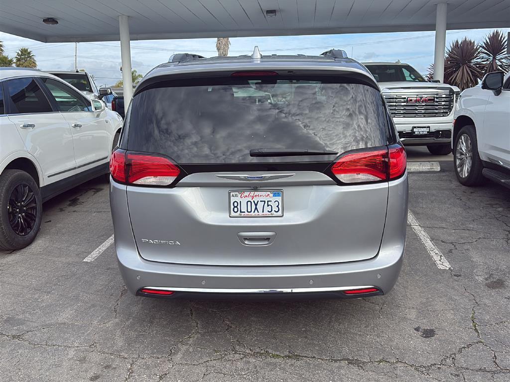 used 2018 Chrysler Pacifica car, priced at $15,980