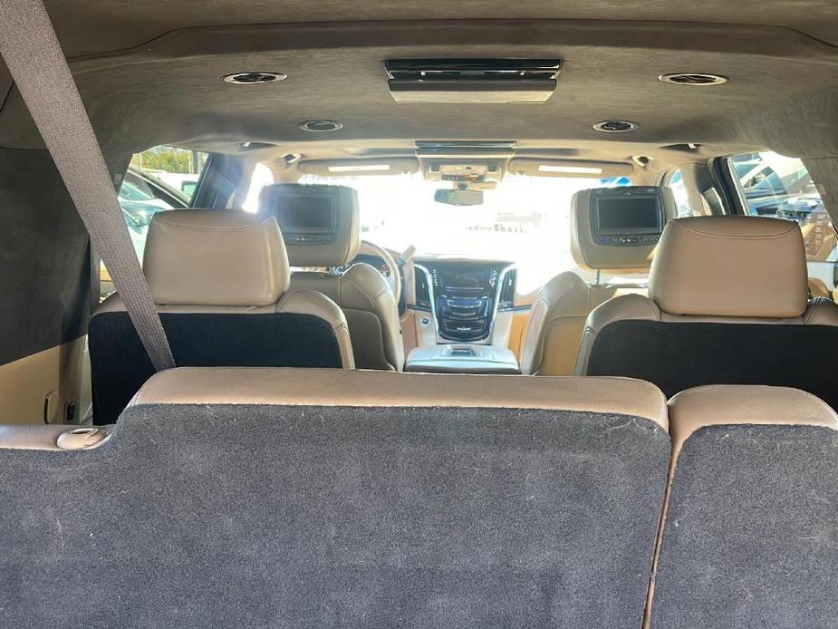 used 2018 Cadillac Escalade ESV car, priced at $34,980