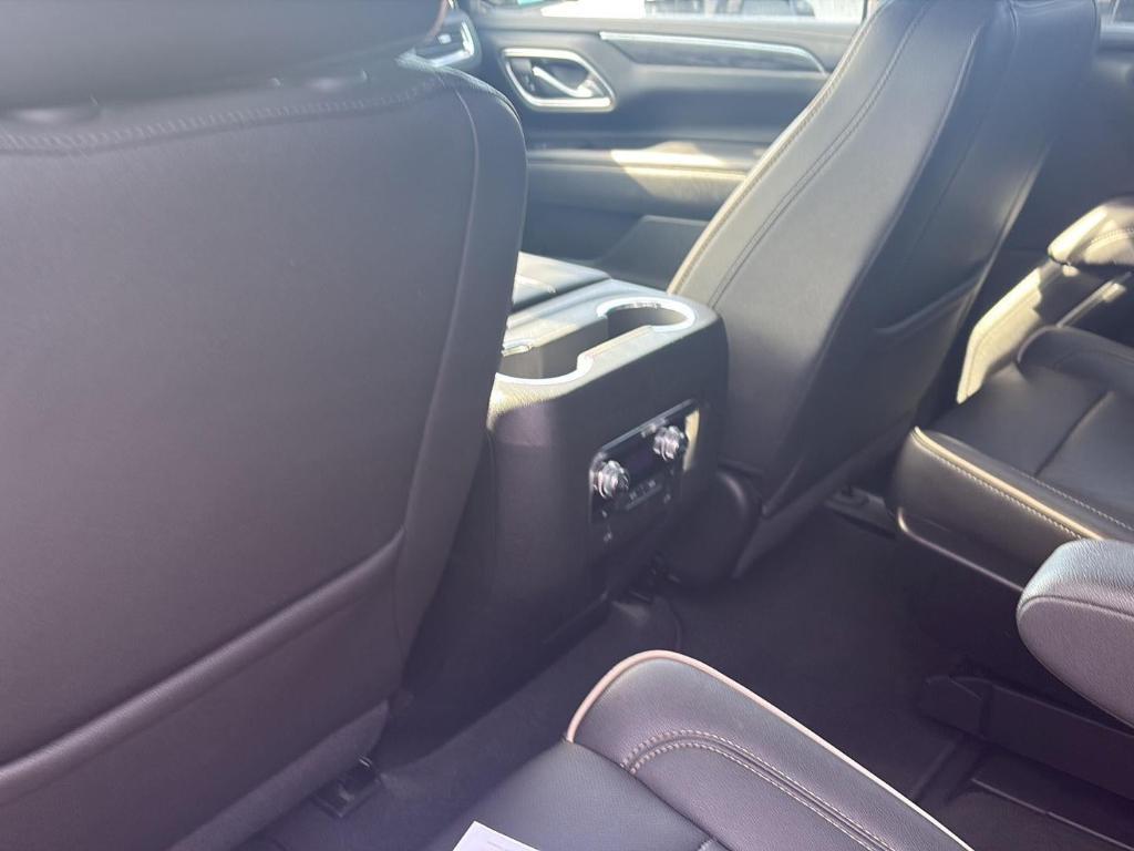 used 2022 GMC Yukon car, priced at $43,982