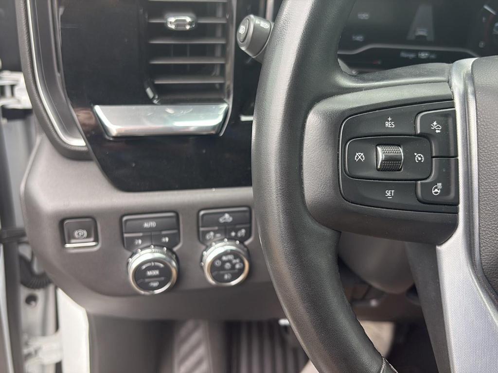 used 2023 GMC Sierra 1500 car, priced at $35,980
