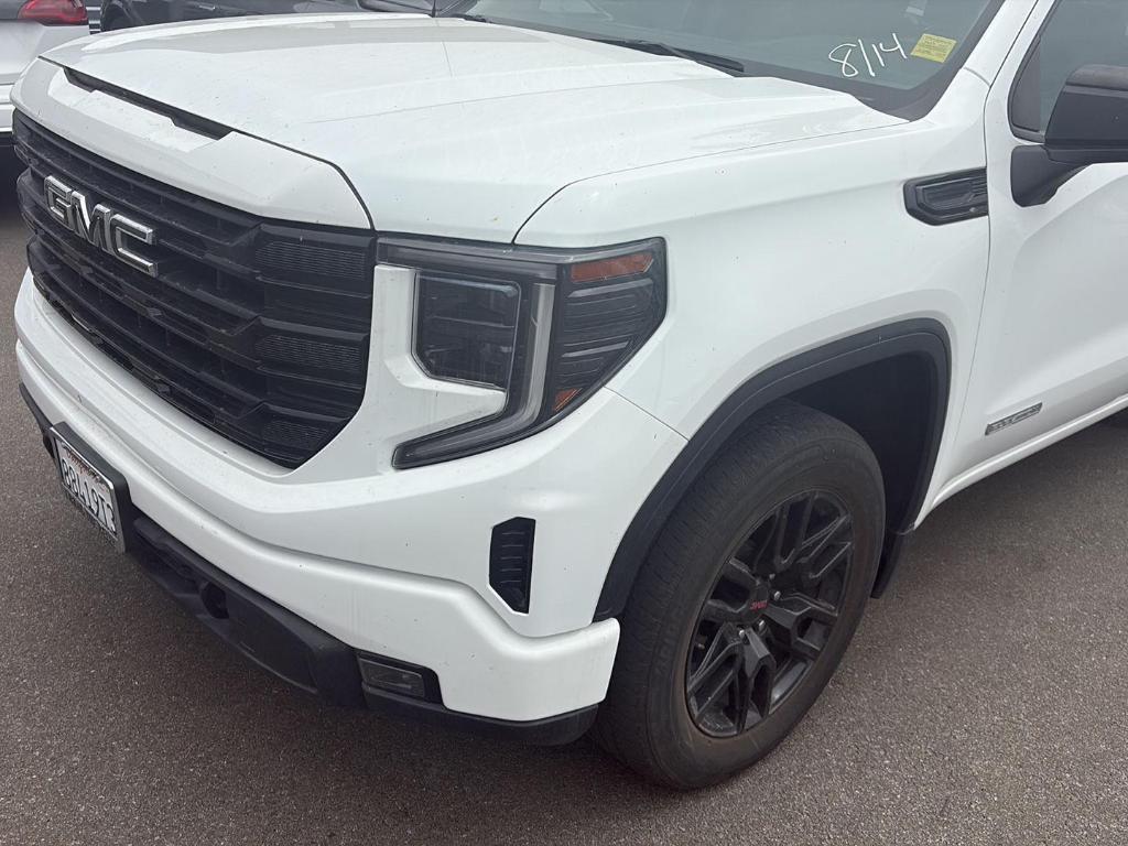 used 2023 GMC Sierra 1500 car, priced at $37,720