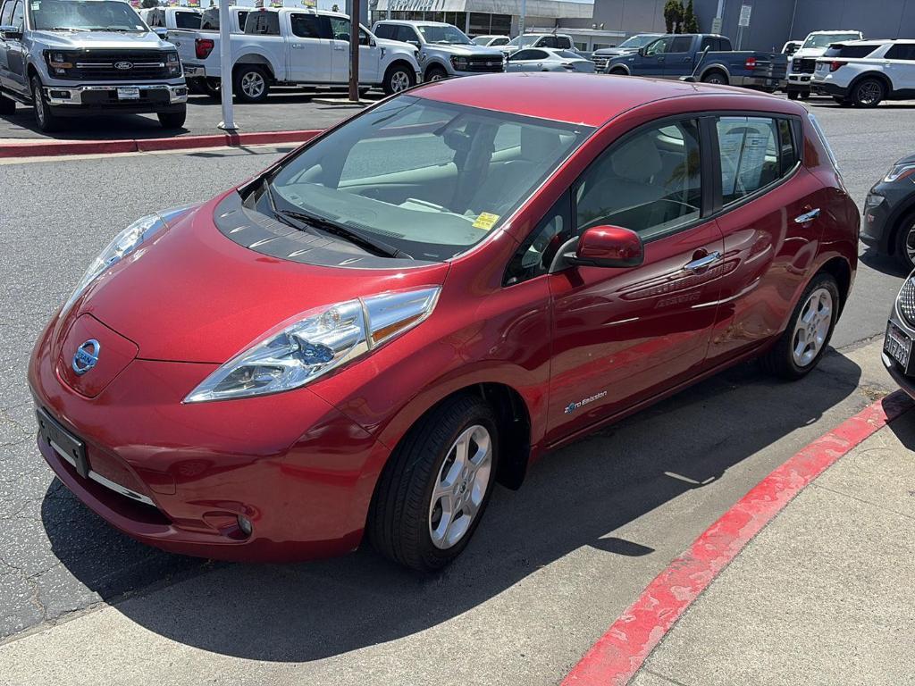 used 2014 Nissan Leaf car, priced at $4,000