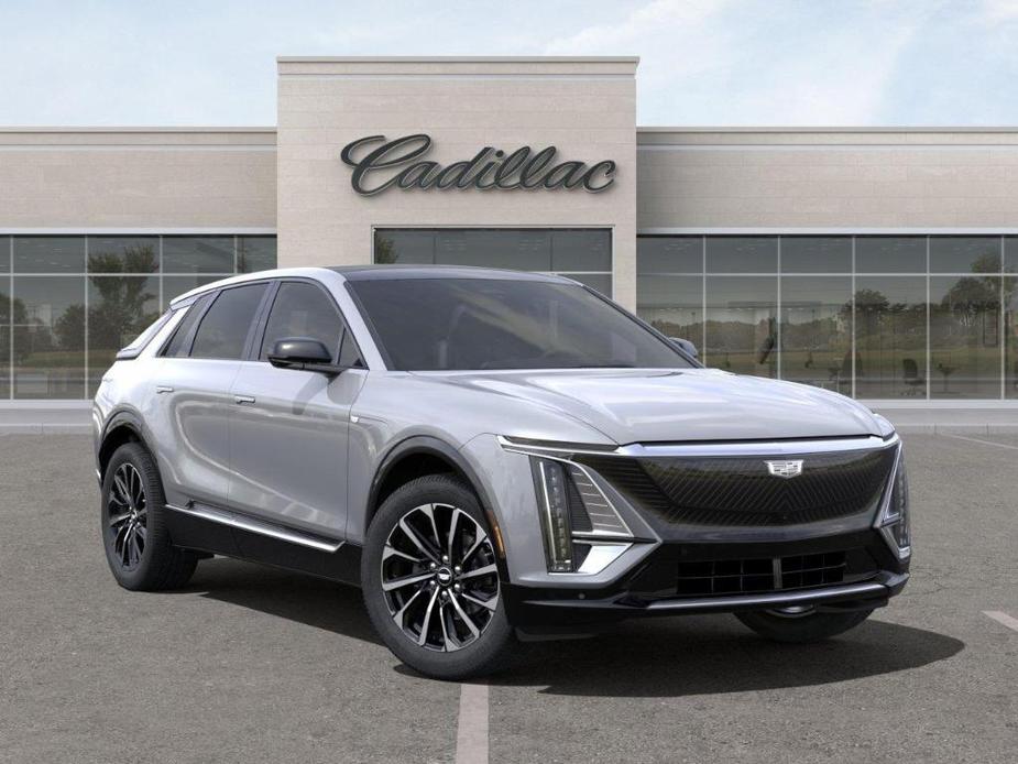 new 2024 Cadillac LYRIQ car