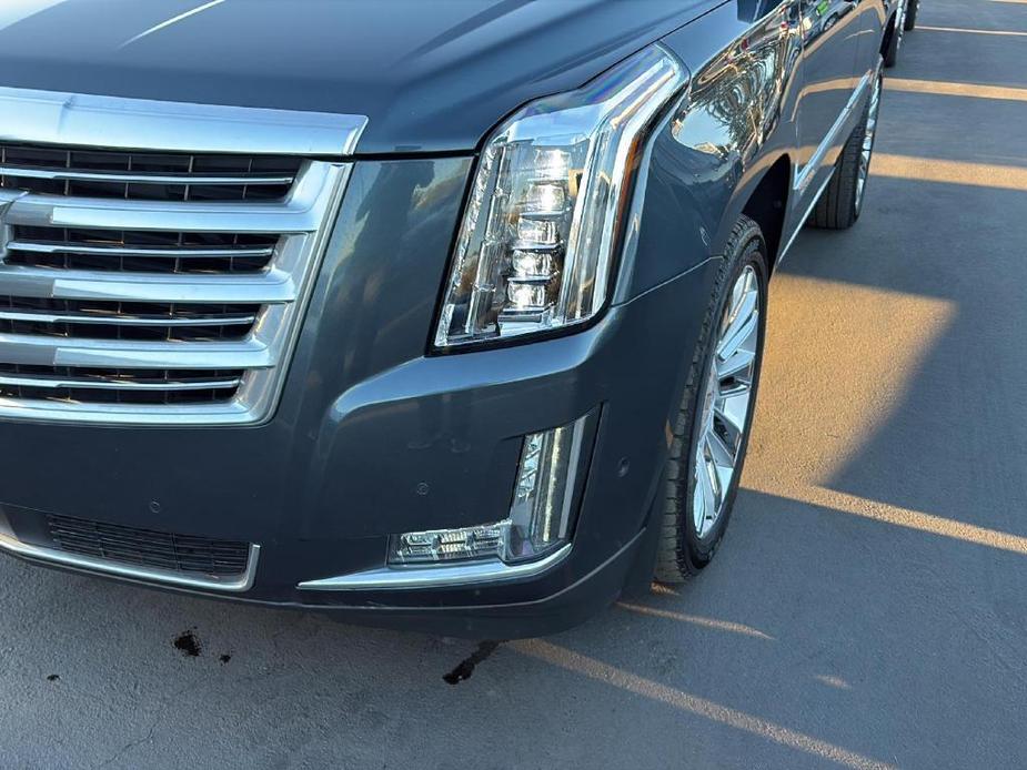 used 2019 Cadillac Escalade car, priced at $36,980