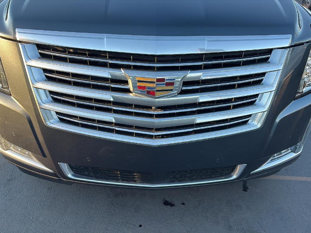 used 2019 Cadillac Escalade car, priced at $36,980