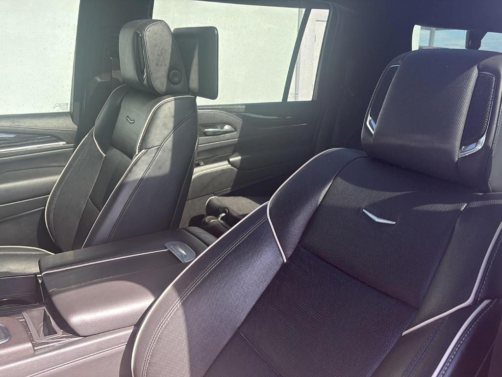 used 2021 Cadillac Escalade ESV car, priced at $51,980