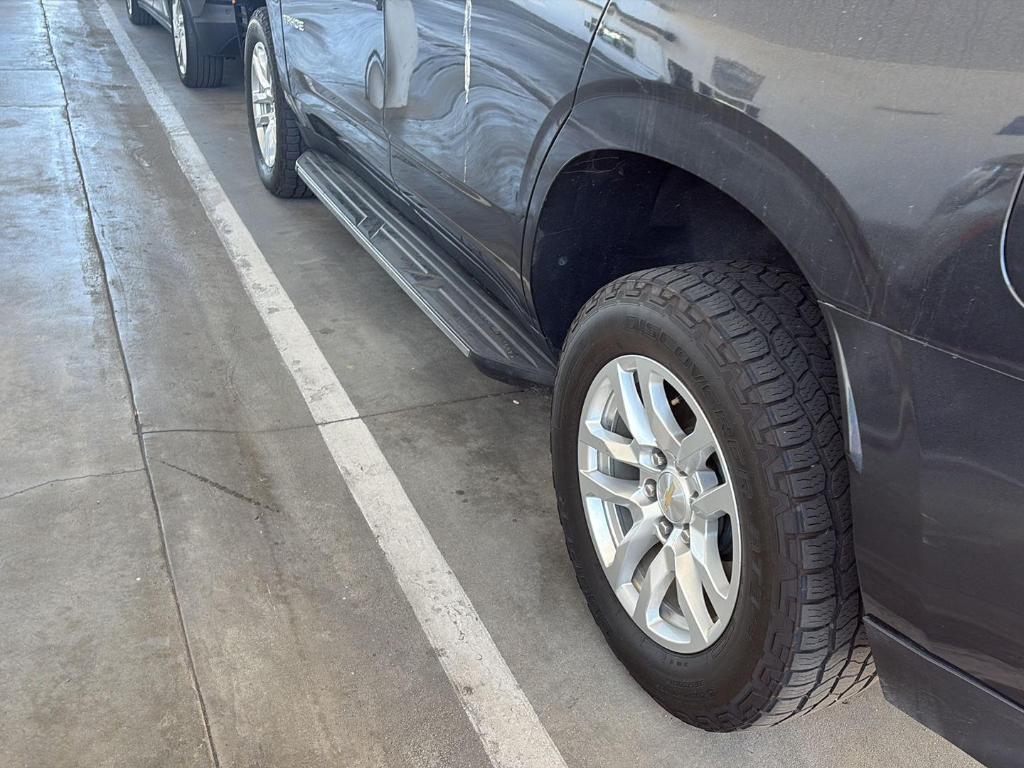 used 2022 Chevrolet Tahoe car, priced at $35,980