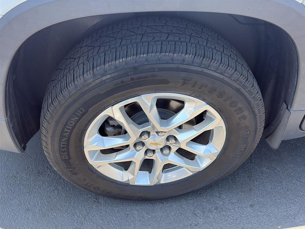 used 2018 Chevrolet Traverse car, priced at $16,980
