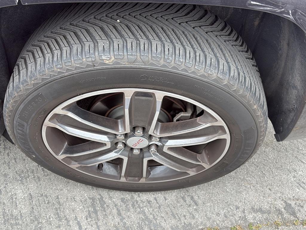 used 2018 GMC Acadia car, priced at $20,680