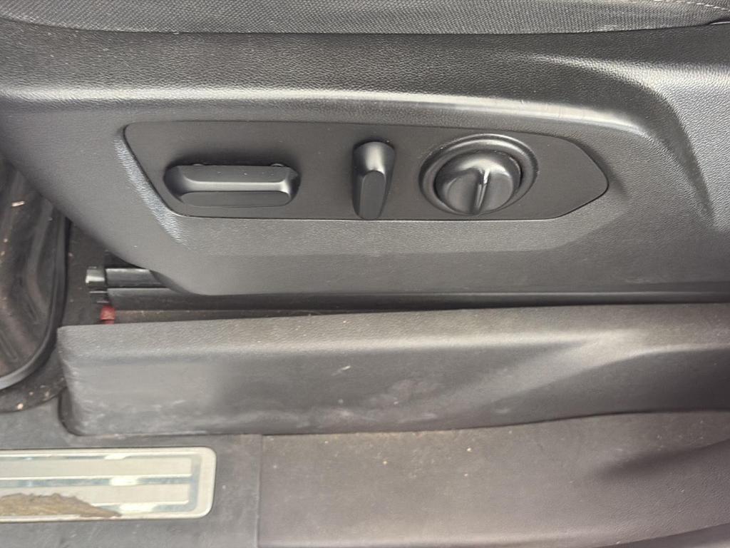 used 2021 Chevrolet Silverado 1500 car, priced at $29,920