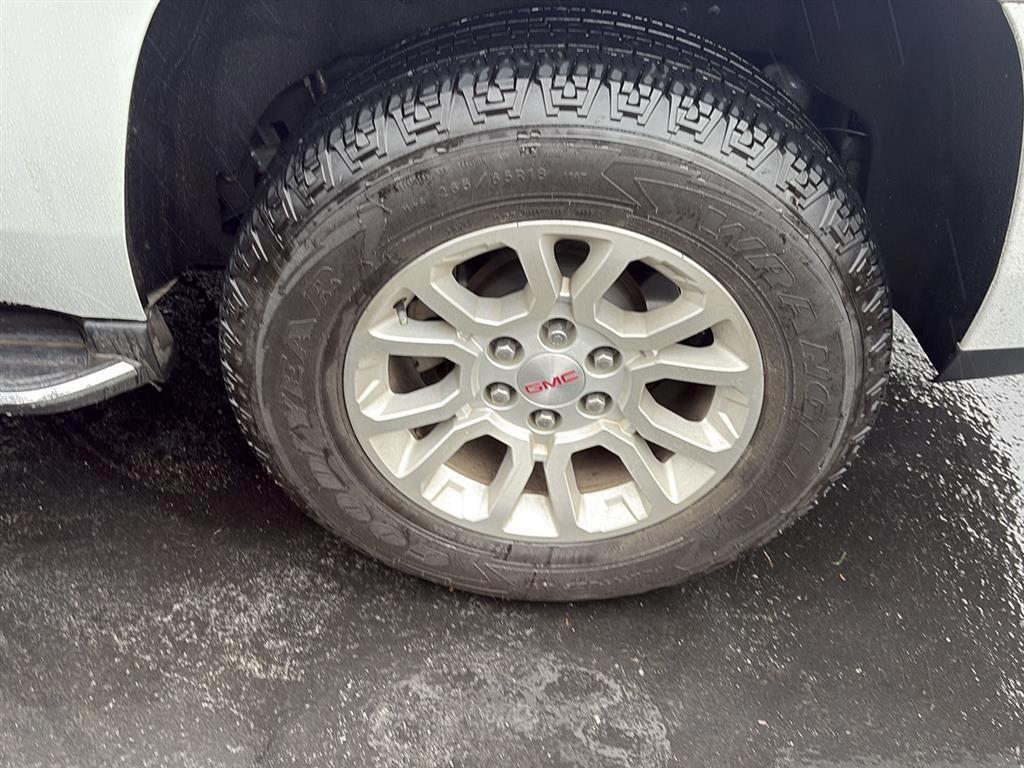 used 2019 GMC Yukon car, priced at $24,785