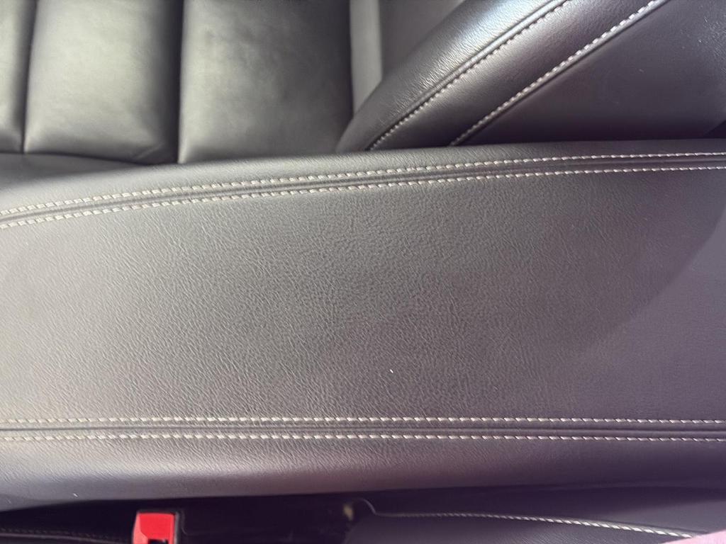 used 2023 Cadillac XT4 car, priced at $24,490