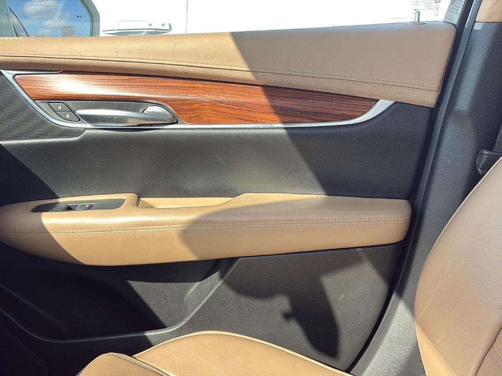 used 2017 Cadillac XT5 car, priced at $22,980