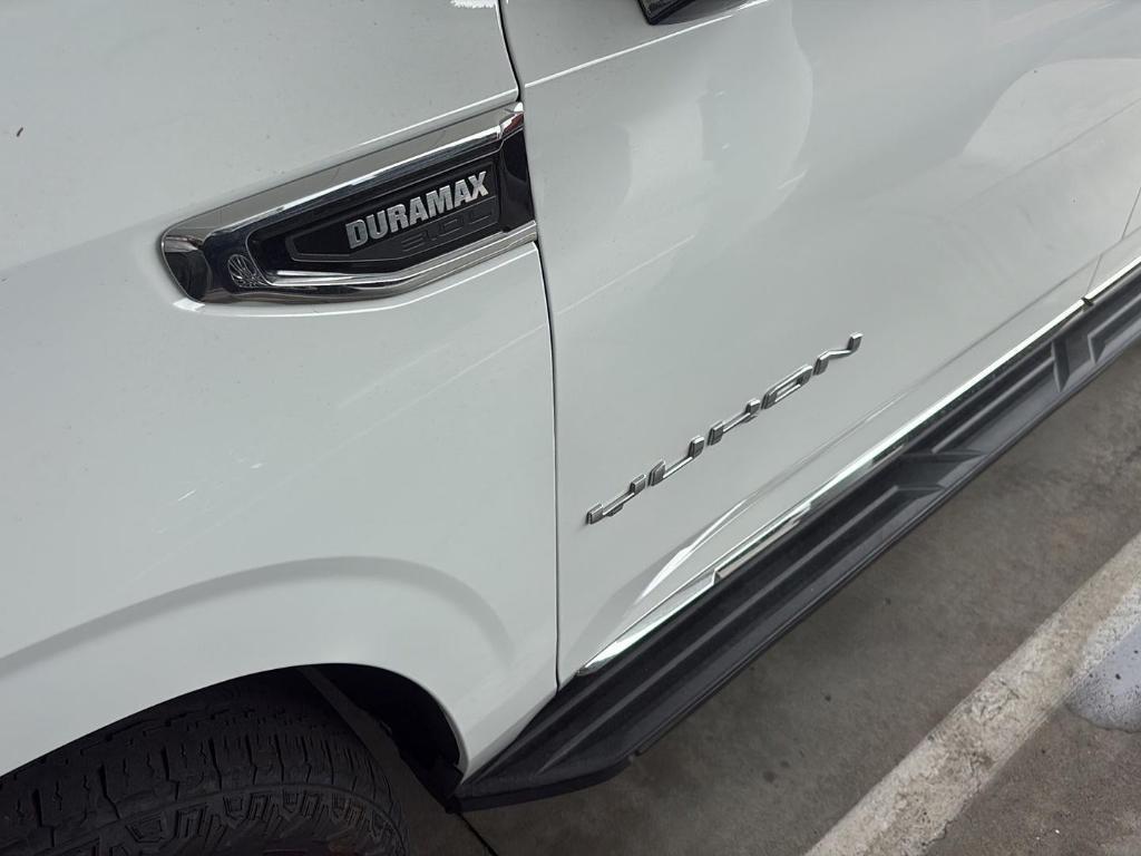 used 2021 GMC Yukon car, priced at $44,940