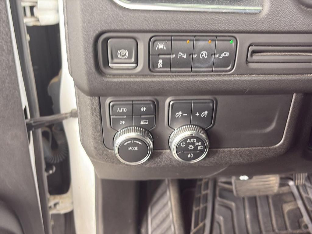 used 2021 GMC Yukon car, priced at $44,940