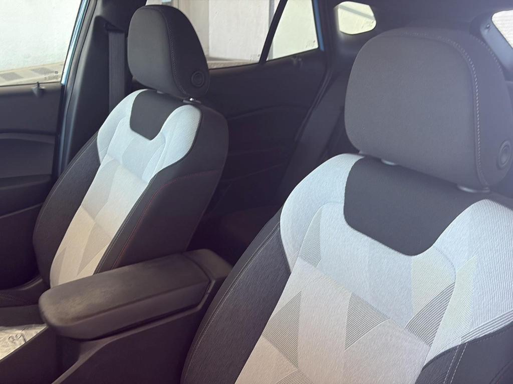 used 2024 Chevrolet Trax car, priced at $17,980