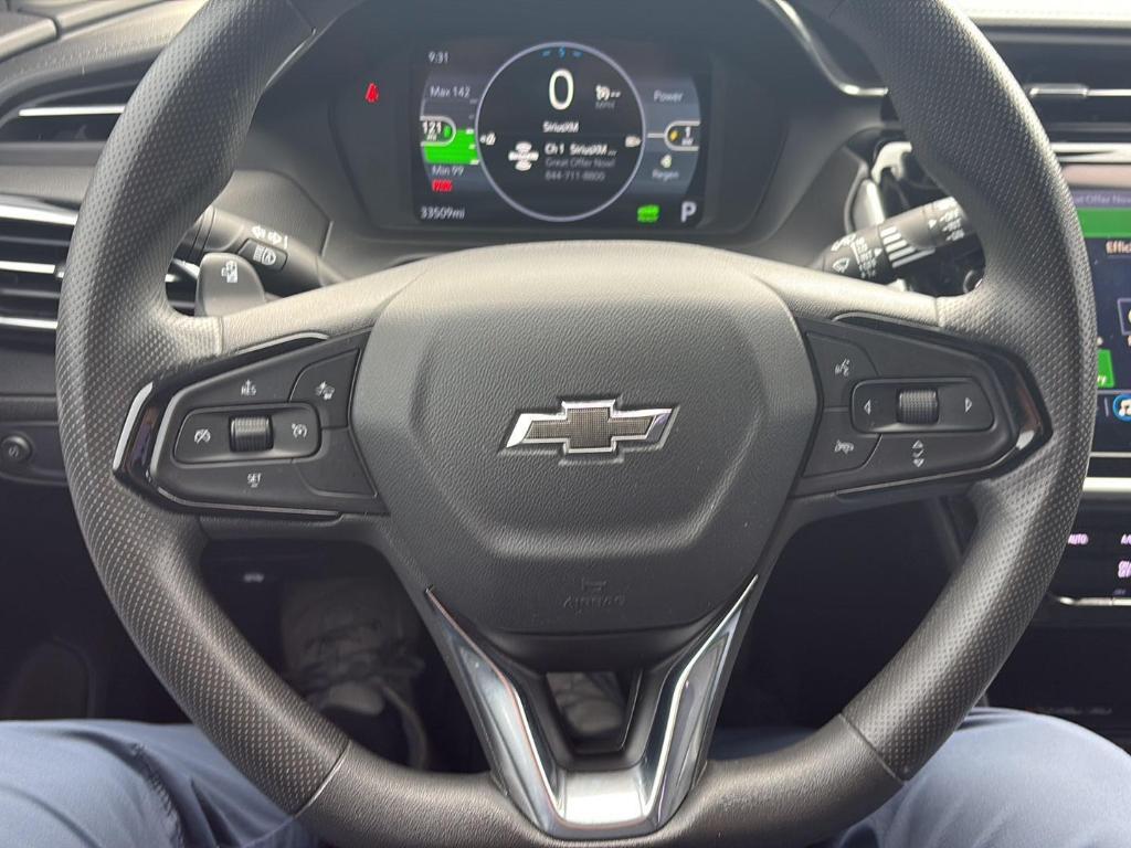 used 2022 Chevrolet Bolt EUV car, priced at $20,980