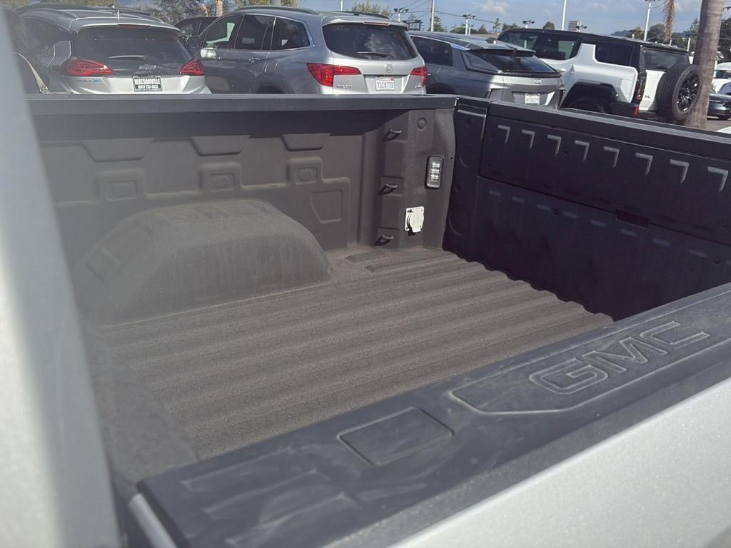 used 2022 GMC Sierra 1500 car, priced at $36,980