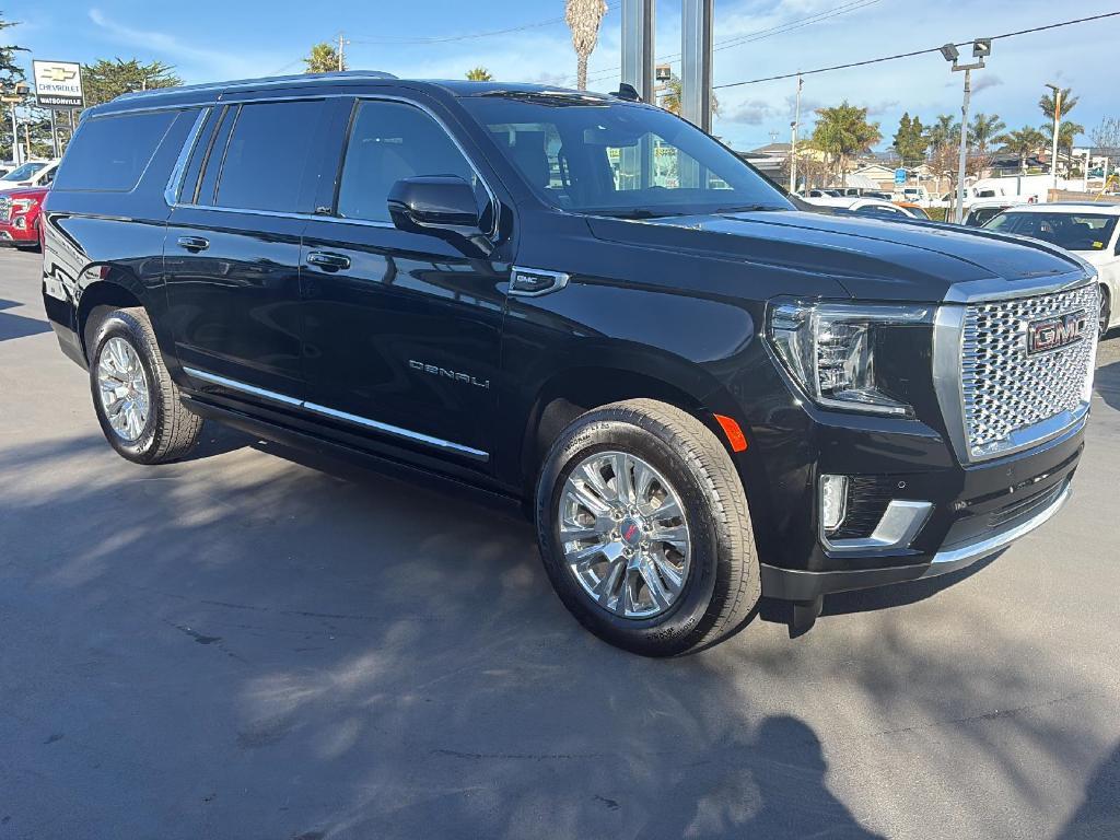 used 2023 GMC Yukon XL car, priced at $67,980