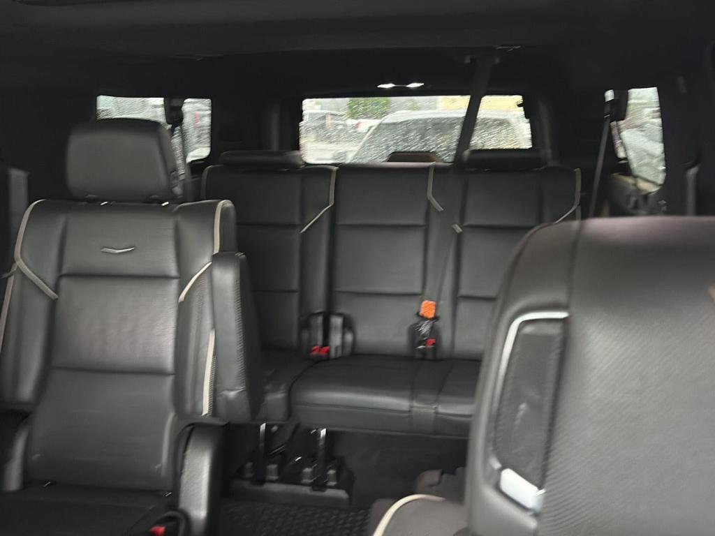 used 2022 Cadillac Escalade ESV car, priced at $54,980