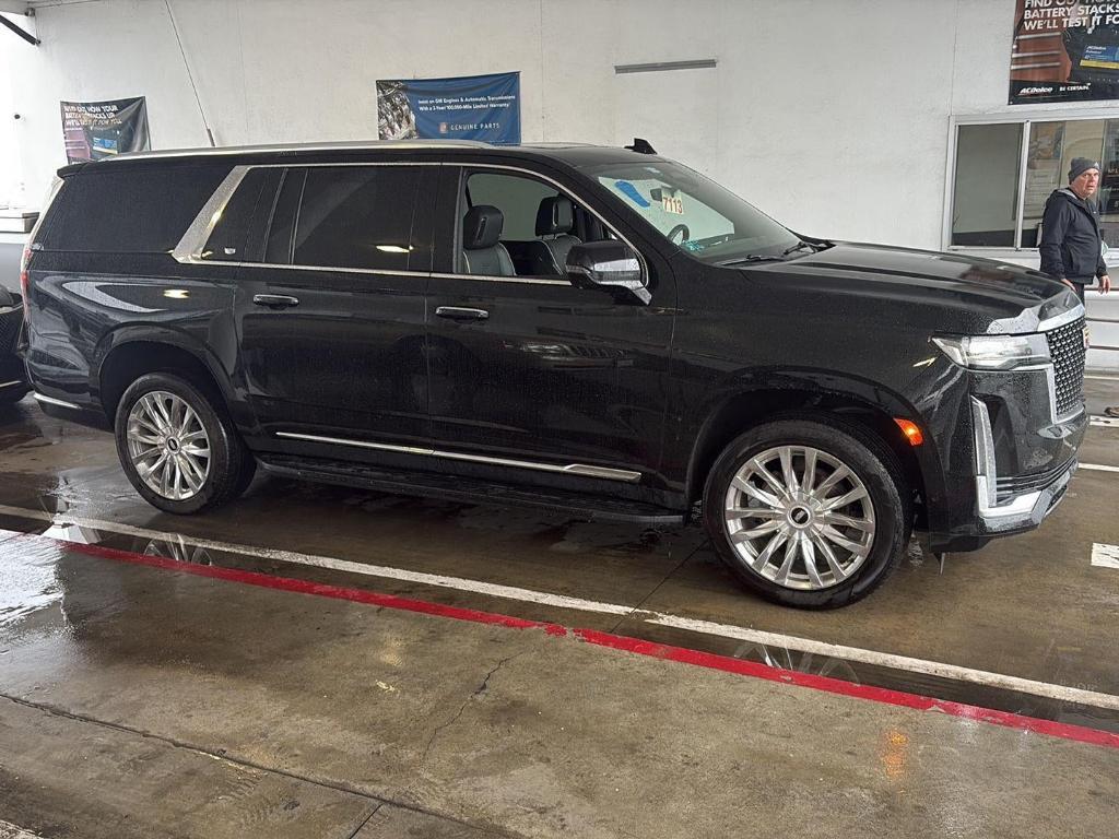 used 2022 Cadillac Escalade ESV car, priced at $54,980