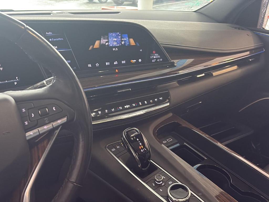 used 2022 Cadillac Escalade ESV car, priced at $54,980