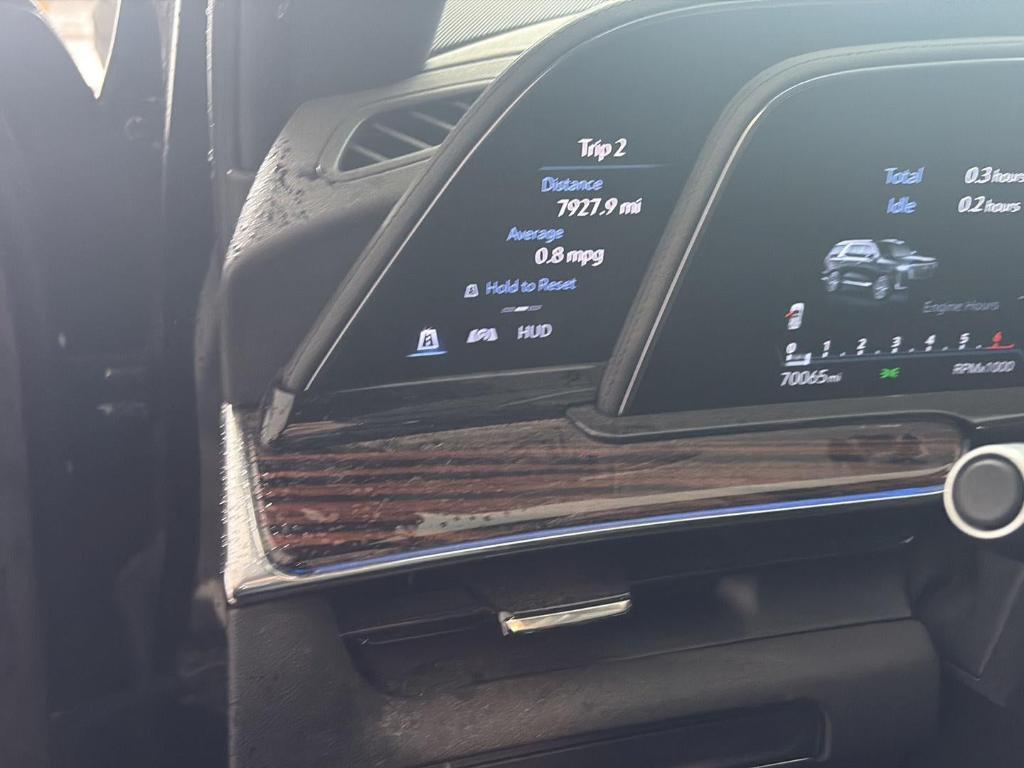 used 2022 Cadillac Escalade ESV car, priced at $54,980