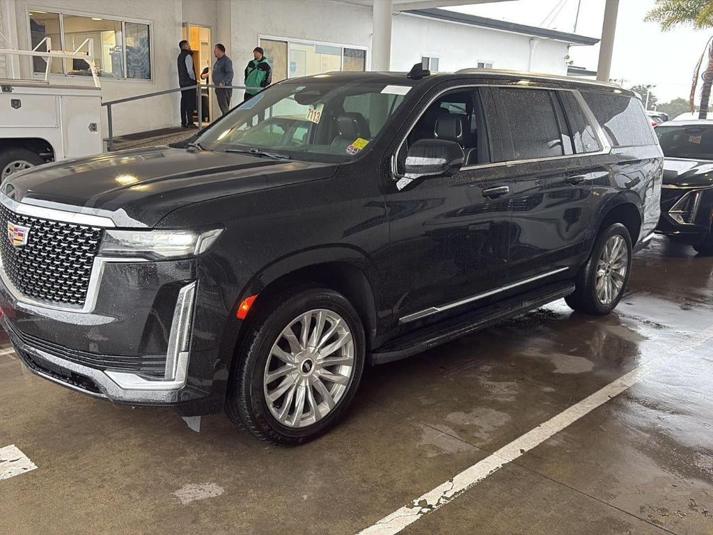 used 2022 Cadillac Escalade ESV car, priced at $54,980