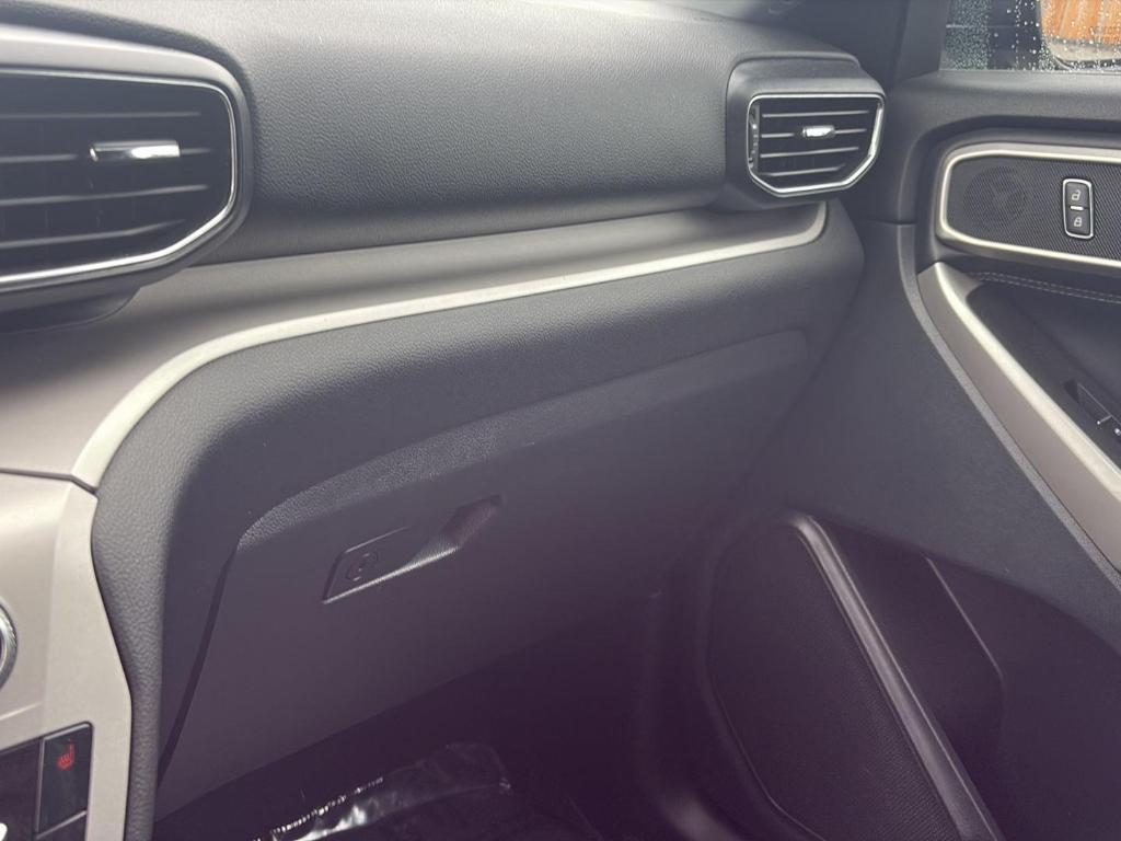 used 2023 Ford Explorer car, priced at $25,980