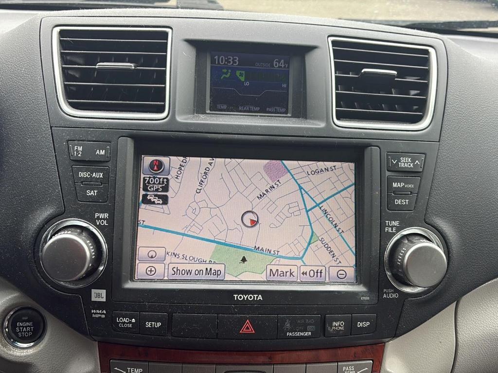 used 2012 Toyota Highlander car, priced at $12,680