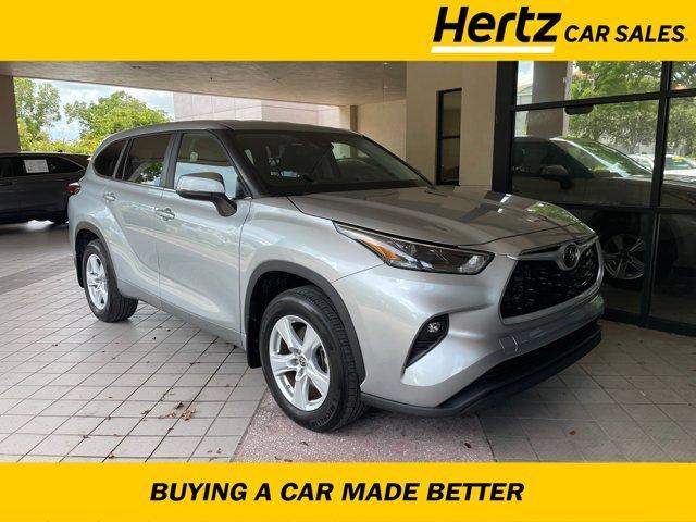 used 2023 Toyota Highlander car, priced at $33,364