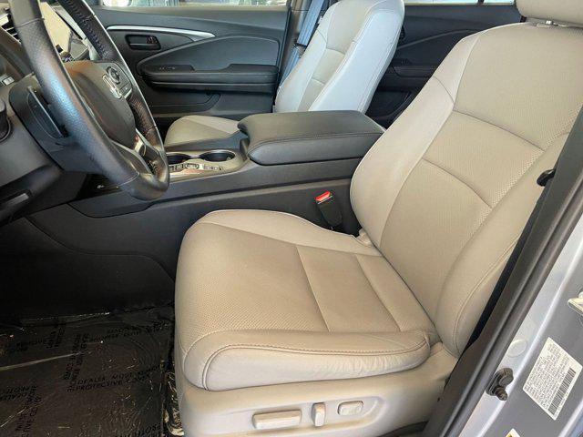 used 2024 Honda Passport car, priced at $34,604