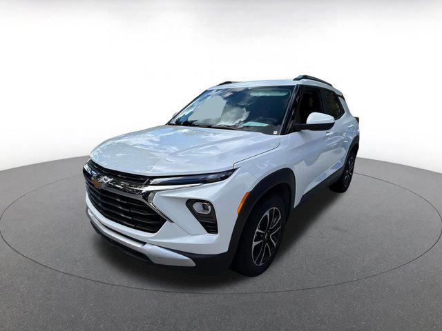used 2025 Chevrolet TrailBlazer car, priced at $22,736