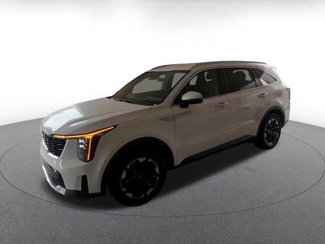 used 2024 Kia Sorento car, priced at $26,214