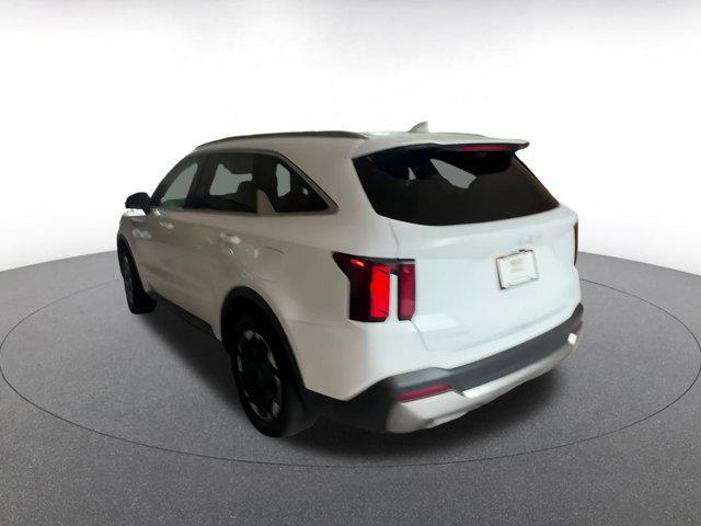 used 2024 Kia Sorento car, priced at $26,214