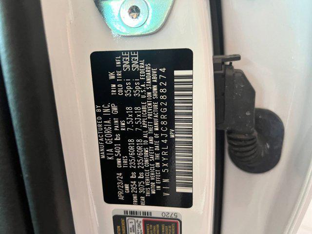 used 2024 Kia Sorento car, priced at $26,214