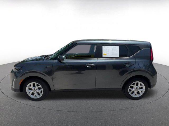 used 2024 Kia Soul car, priced at $16,312