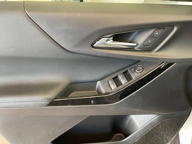 used 2025 Chevrolet Equinox car, priced at $28,539