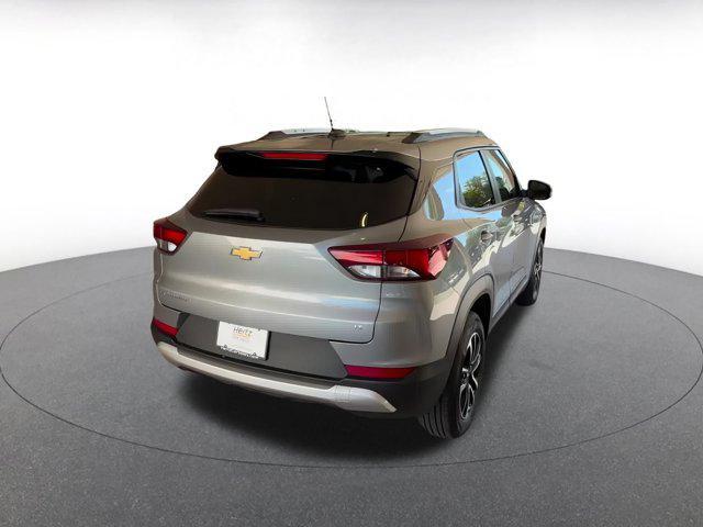 used 2025 Chevrolet TrailBlazer car, priced at $23,253