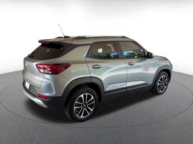 used 2025 Chevrolet TrailBlazer car, priced at $23,253