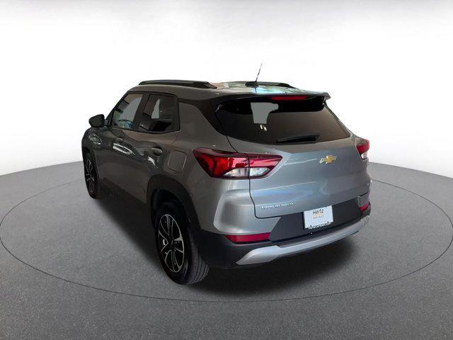 used 2025 Chevrolet TrailBlazer car, priced at $23,253