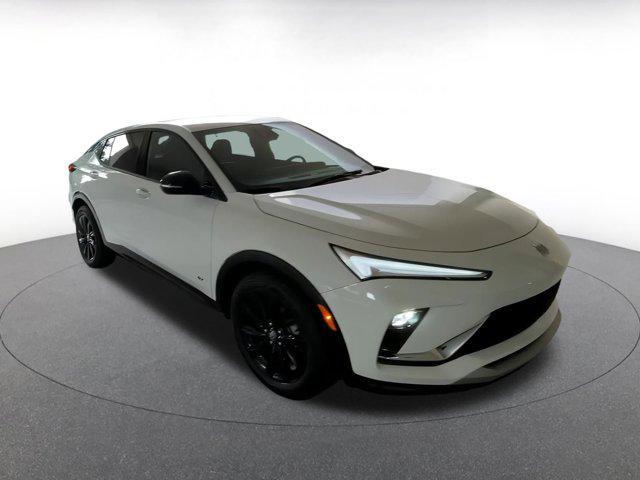 used 2025 Buick Envista car, priced at $25,604