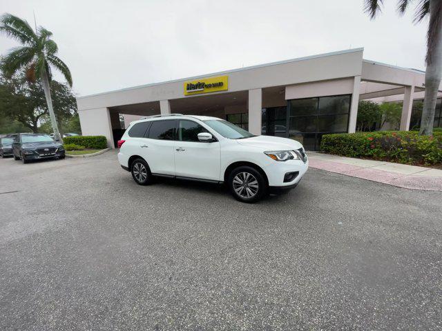 used 2020 Nissan Pathfinder car, priced at $15,336