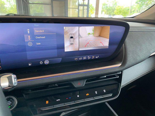 used 2024 Buick Envision car, priced at $30,057