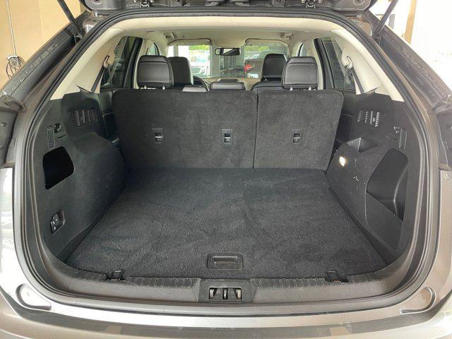 used 2024 Ford Edge car, priced at $26,114