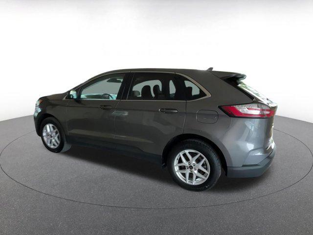 used 2024 Ford Edge car, priced at $25,270