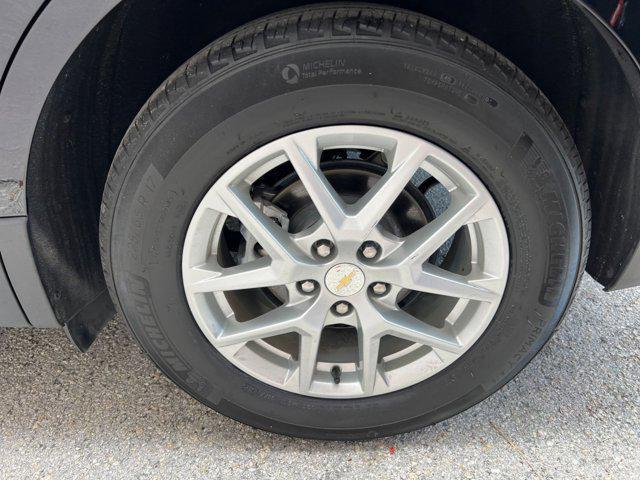 used 2023 Chevrolet Equinox car, priced at $18,044