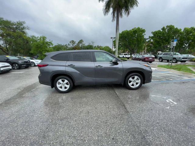 used 2023 Toyota Highlander car, priced at $34,995