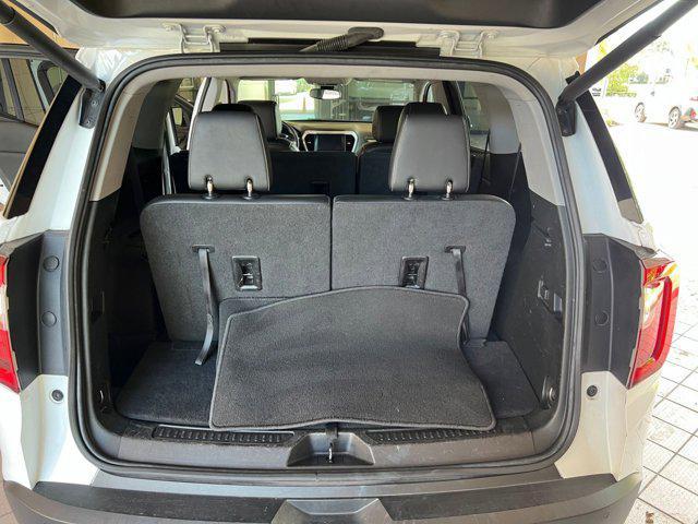 used 2023 GMC Acadia car, priced at $23,358