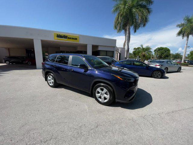 used 2023 Toyota Highlander car, priced at $33,555